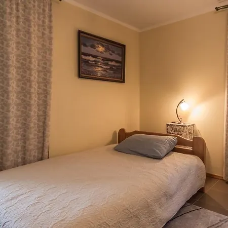 Laimes Ligzda Country house Araisi